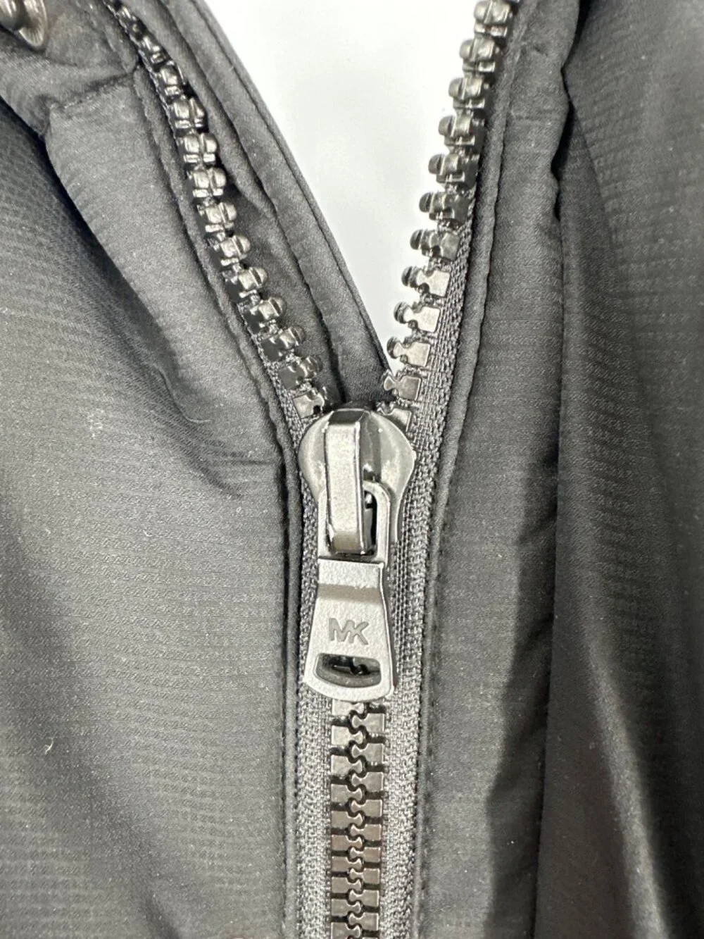 Michael Kors Black Hooded Zip & Snap Closure Adjustable Cuffs Puffer Coat Size S